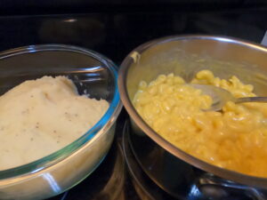 Mashed Potatoes, Macaroni and Cheese (Khoai Tây Nghiền, Nuôi Phô Mai) [Video] | Food