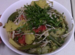 Cách Ba nấu Canh Chua Cá [Video]